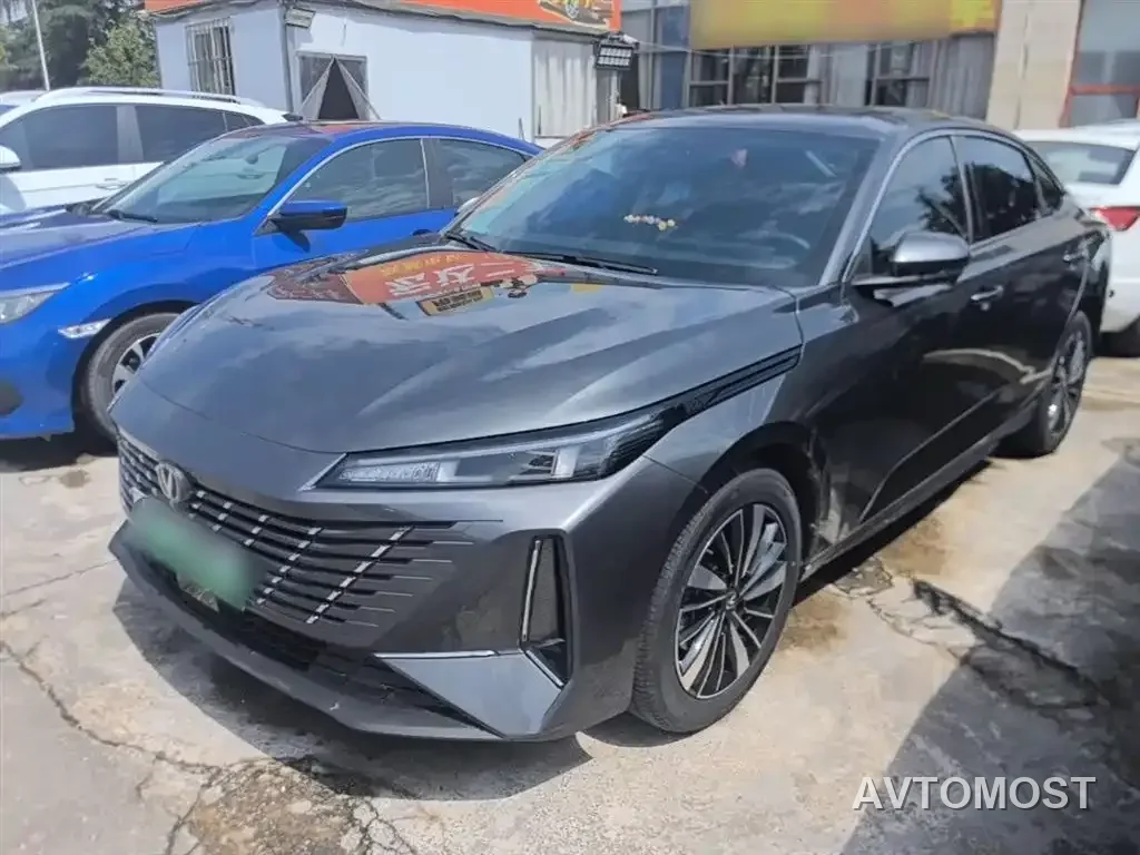 Changan Eado PHEV 2025 Smart New Blue Whale 145KM Battleship Edition — фото 1