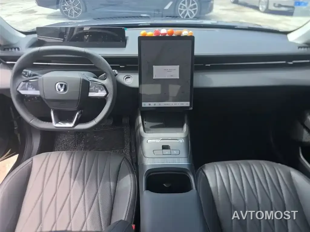 Changan Eado PHEV 2025 Smart New Blue Whale 145KM Battleship Edition — фото 9