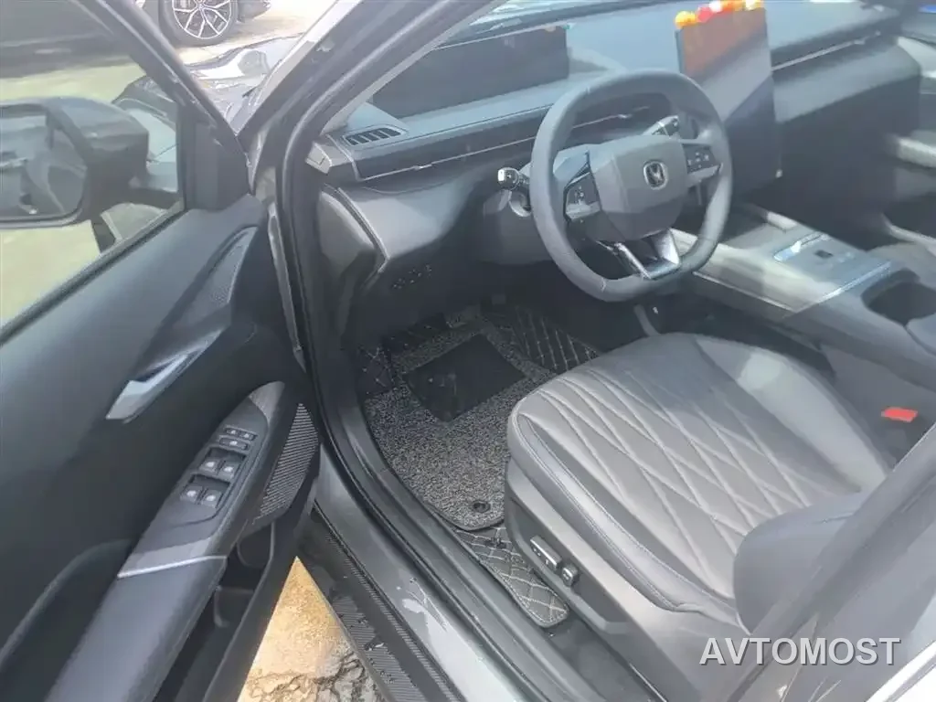 Changan Eado PHEV 2025 Smart New Blue Whale 145KM Battleship Edition — фото 13