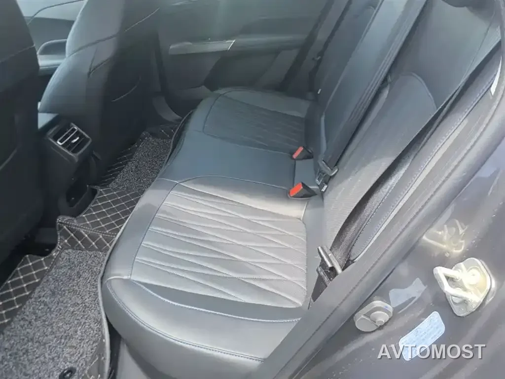 Changan Eado PHEV 2025 Smart New Blue Whale 145KM Battleship Edition — фото 14
