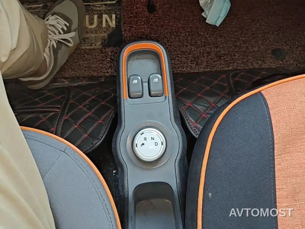 Baojun E100 2020 305KM Intelligent Edition — фото 10