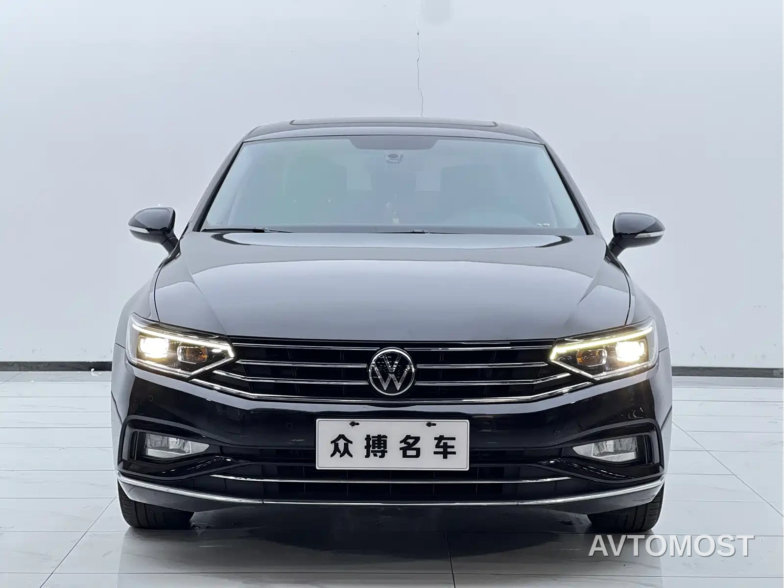 Volkswagen Magotan 2020 280TSI DSG Comfort — фото 2