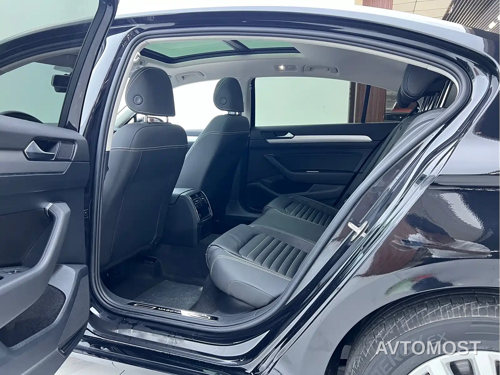 Volkswagen Magotan 2020 280TSI DSG Comfort — фото 6