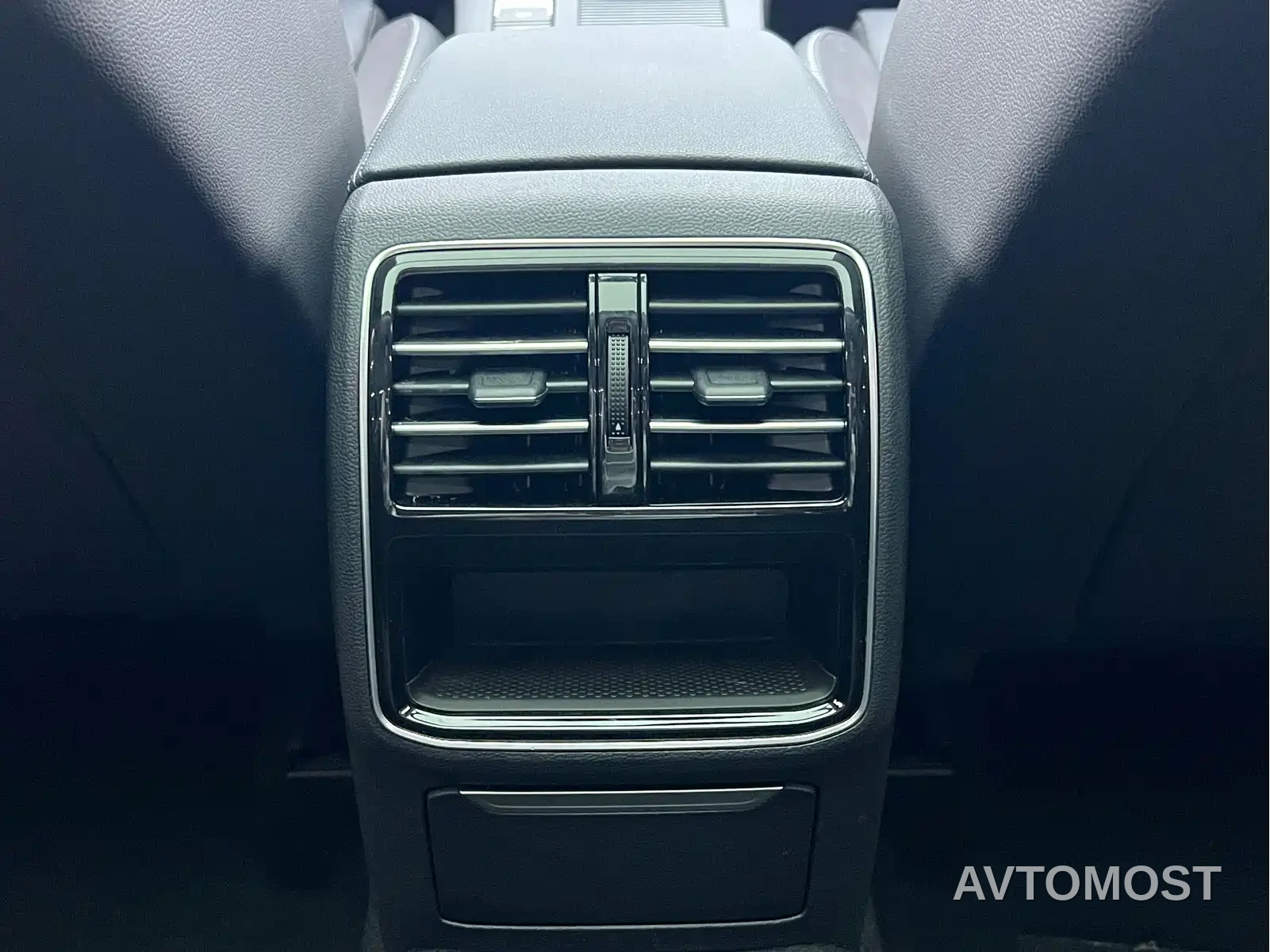 Volkswagen Magotan 2020 280TSI DSG Comfort — фото 18