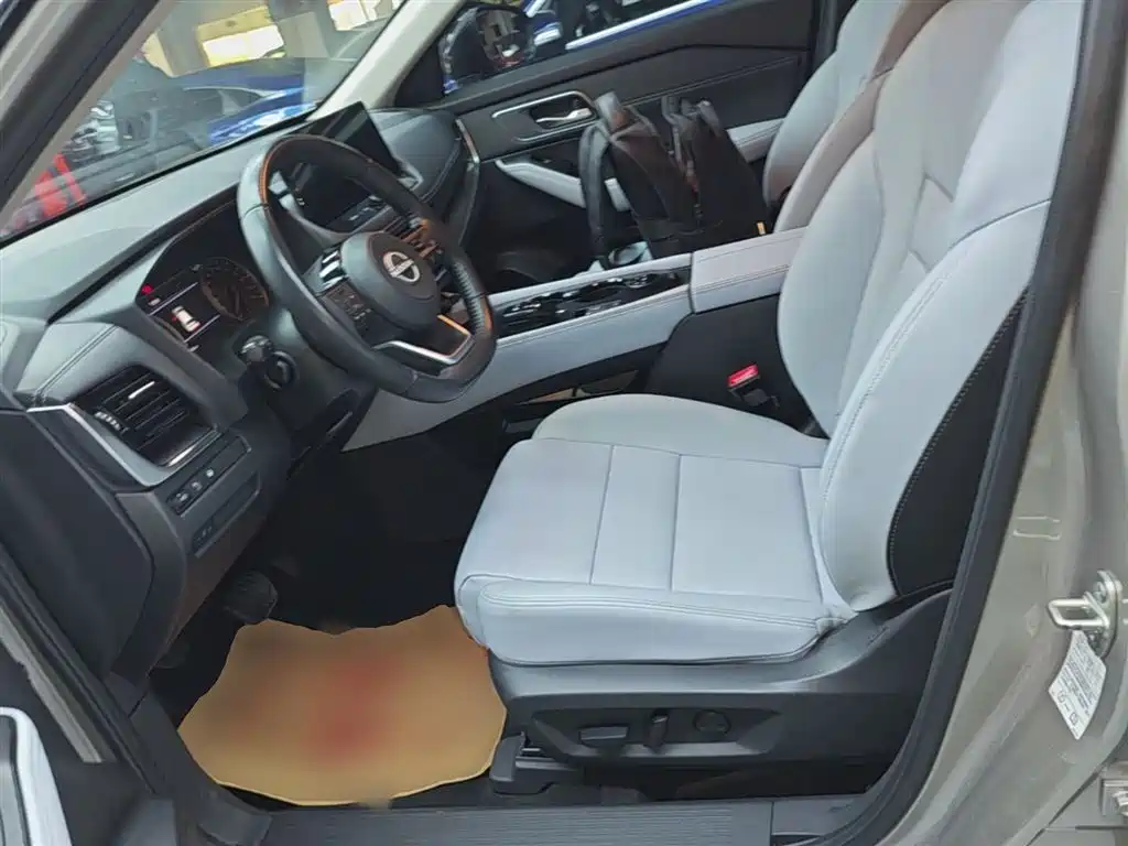 Nissan X-Trail 2023 e-POWER Super Hybrid Dual Motor AWD Luxury Edition — фото 10