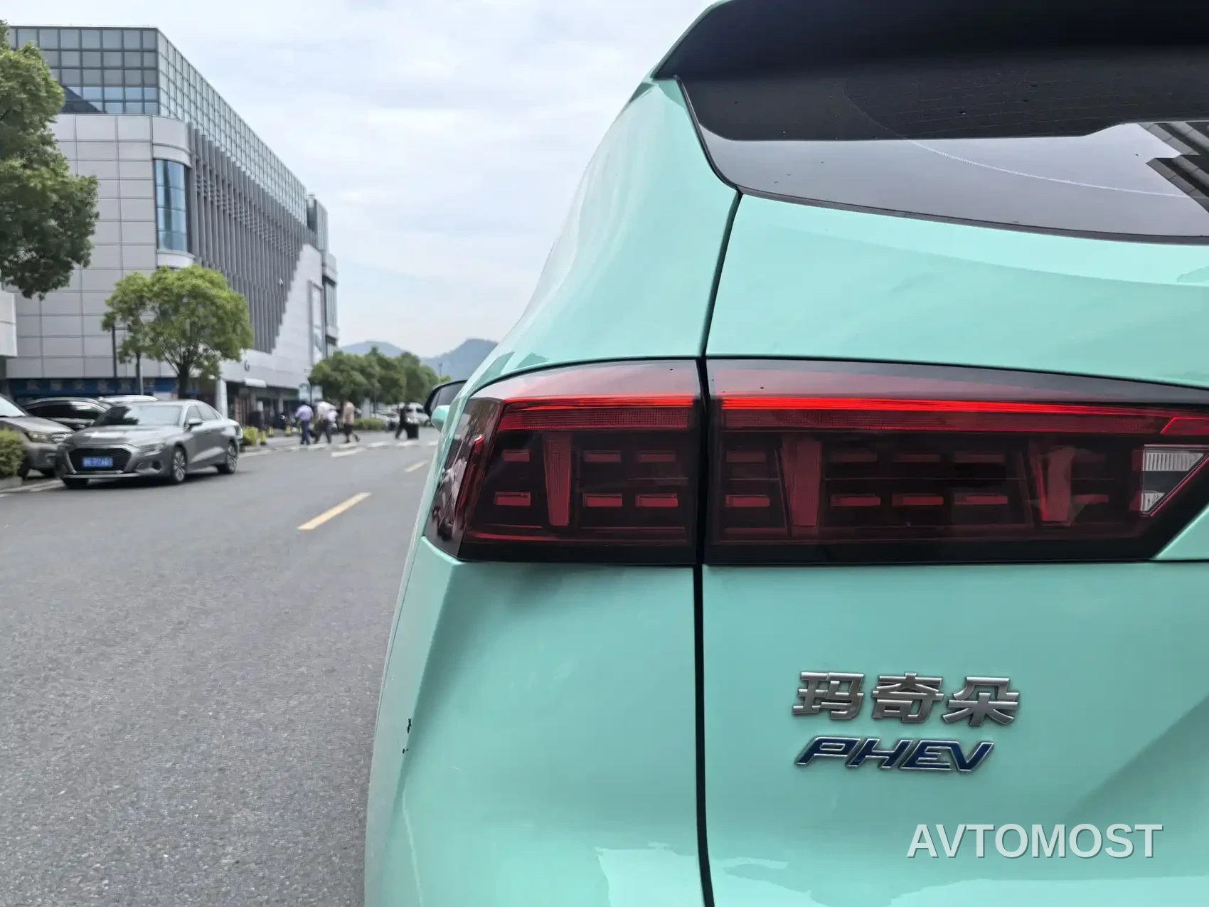 WEY Macchiato DHT-PHEV 2021 1.5L Special Tuned Edition — фото 11