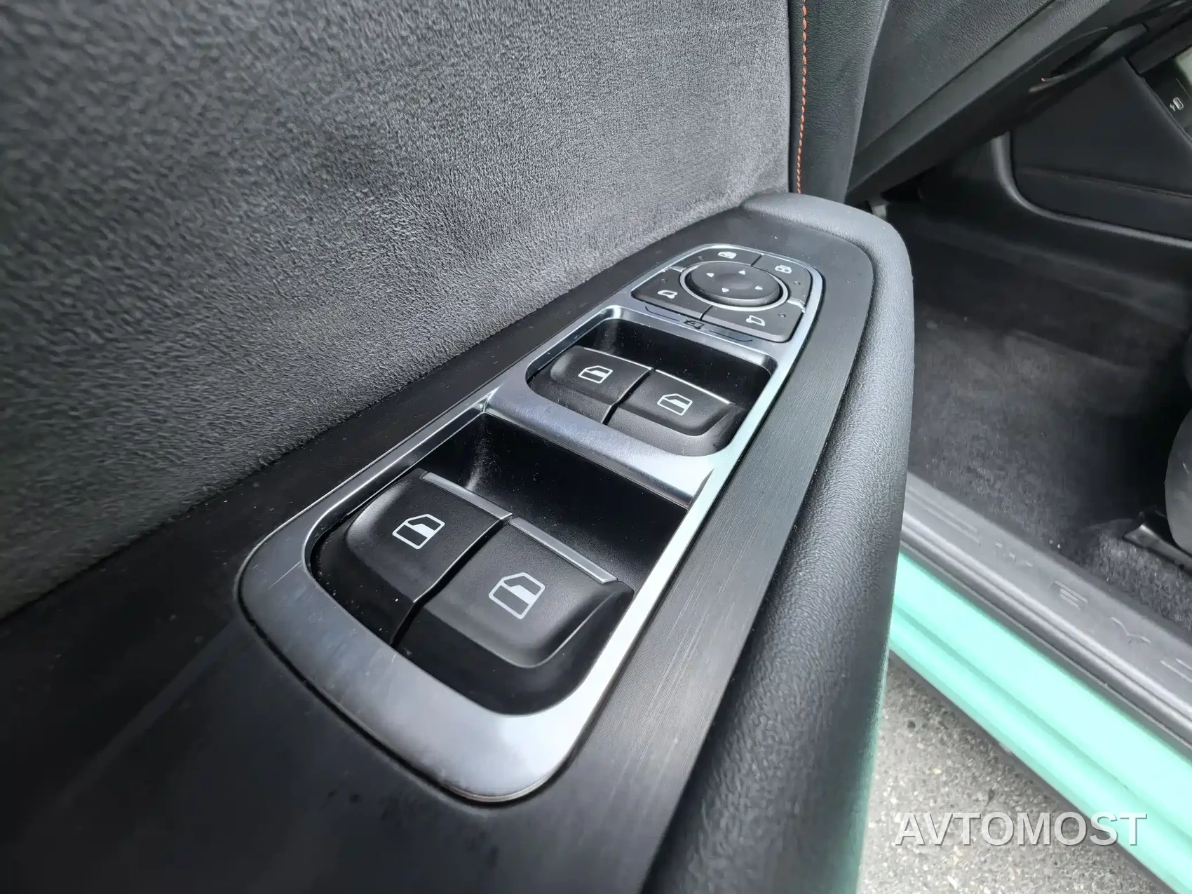 WEY Macchiato DHT-PHEV 2021 1.5L Special Tuned Edition — фото 24