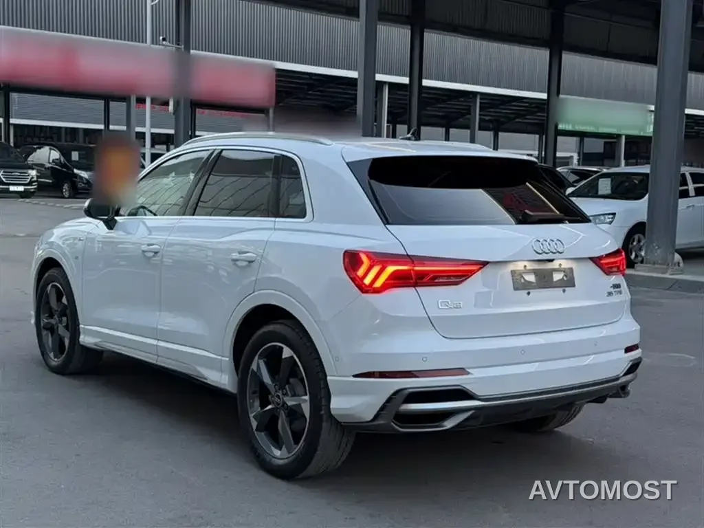 Audi Q3 2022 35 TFSI Fashion Dynamic — фото 8