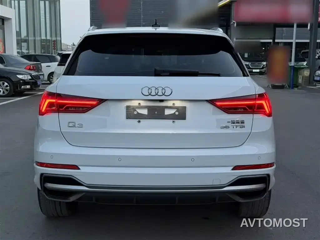 Audi Q3 2022 35 TFSI Fashion Dynamic — фото 9