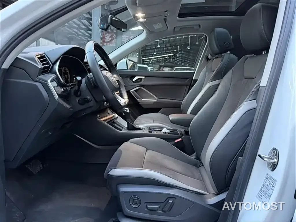 Audi Q3 2022 35 TFSI Fashion Dynamic — фото 18