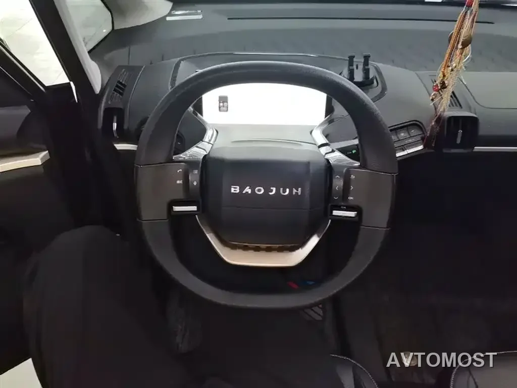 Baojun KiWi EV 2022 Designer Lite NMC — фото 10