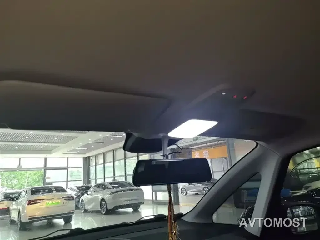 Baojun KiWi EV 2022 Designer Lite NMC — фото 17