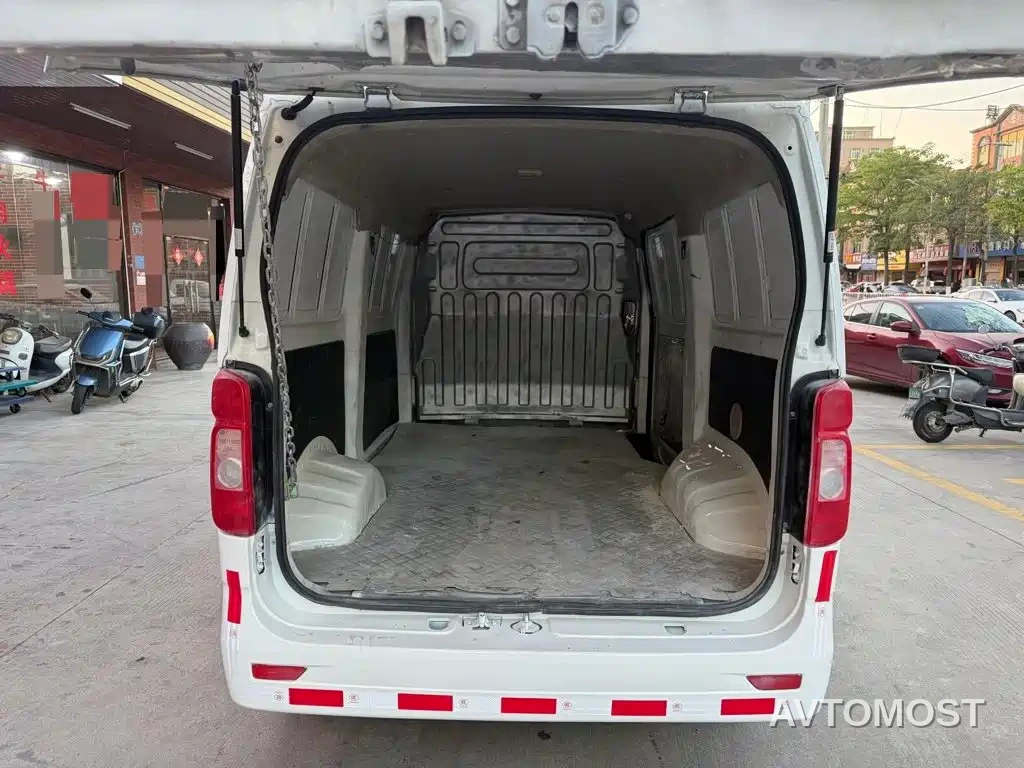 Changan Ruixing EM60 2021 Pure Electric Van Truck 60kW — фото 6