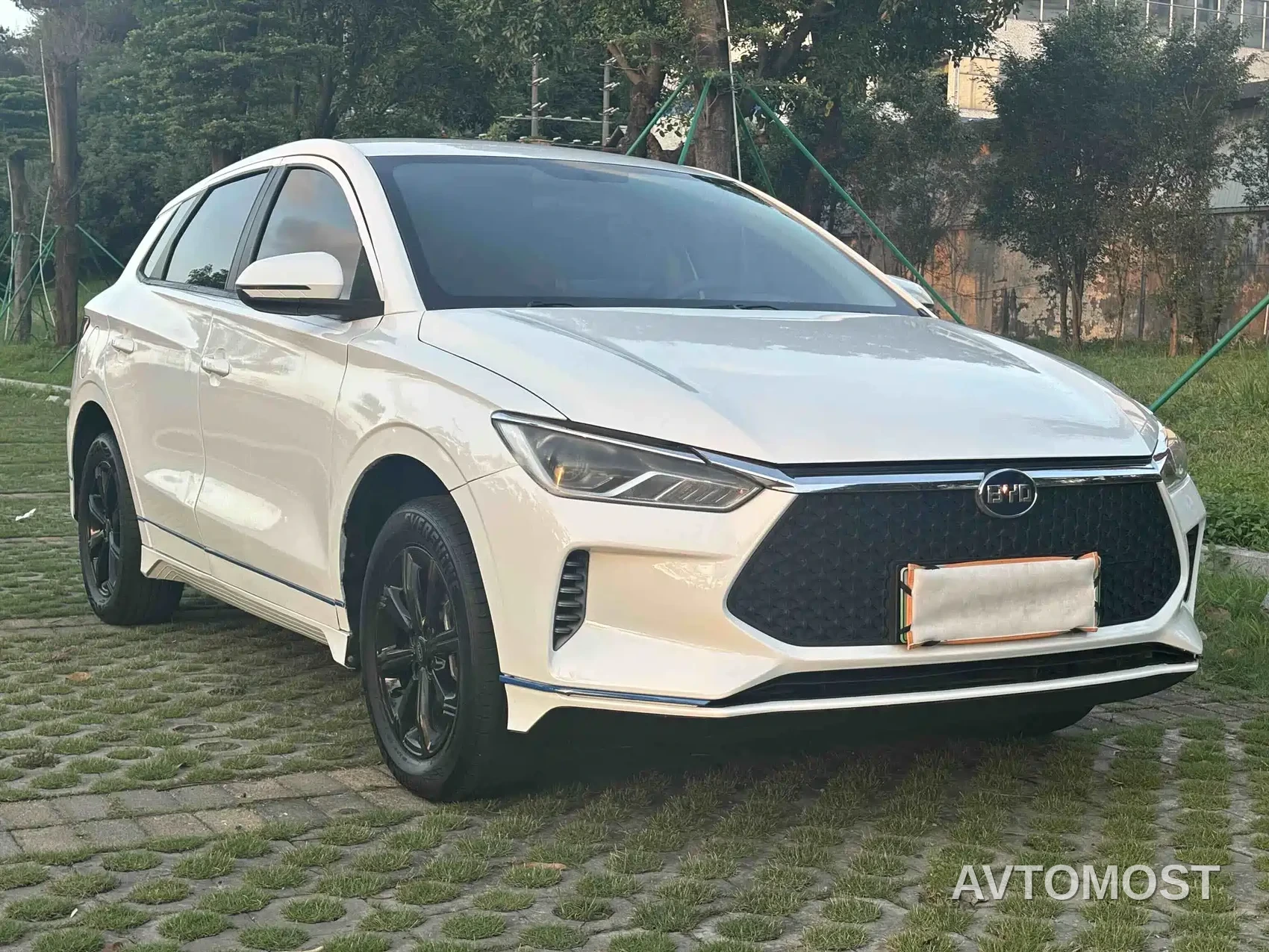 BYD e2 2021 Leading Comfort Edition — фото 2