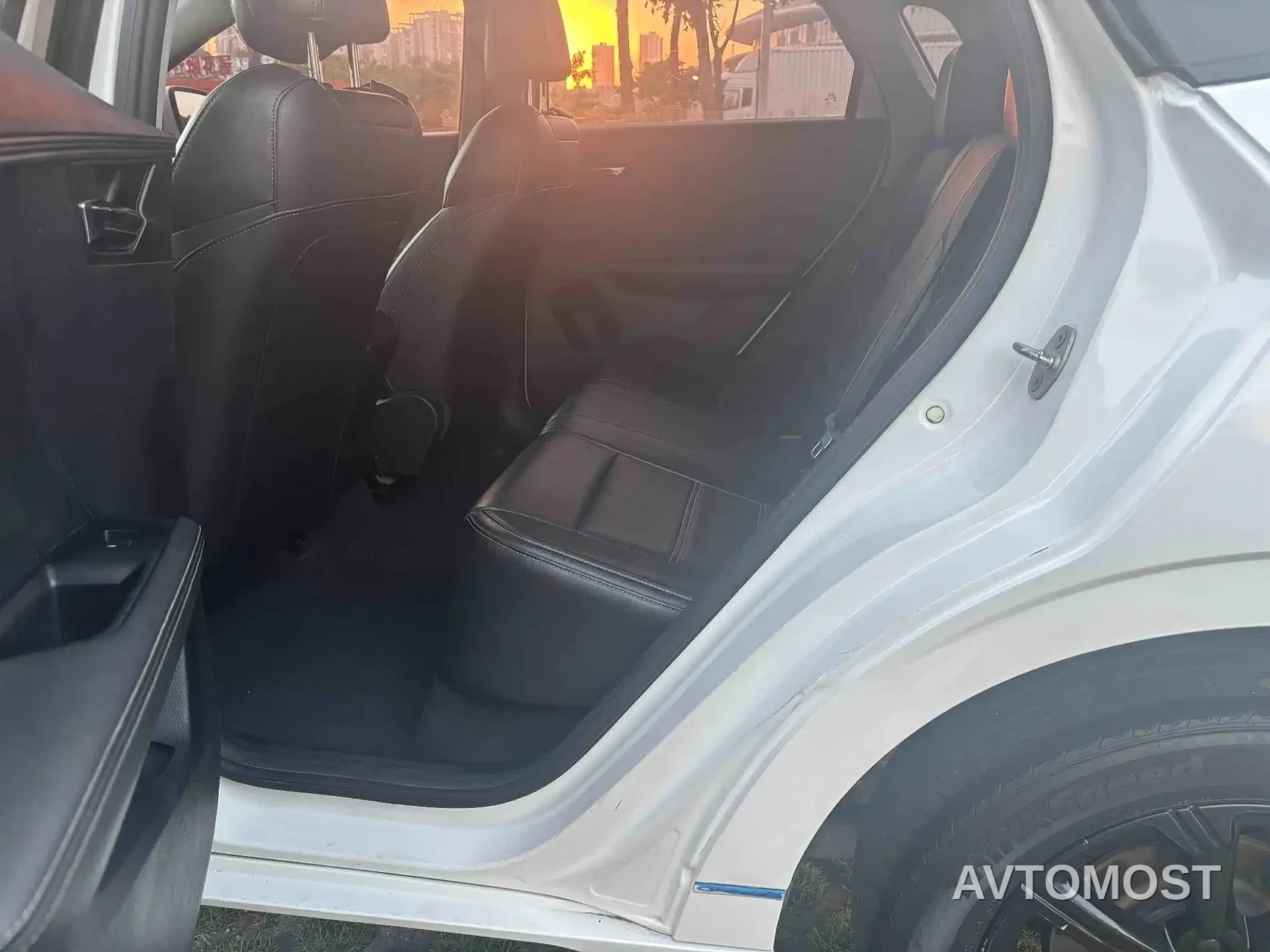 BYD e2 2021 Leading Comfort Edition — фото 11