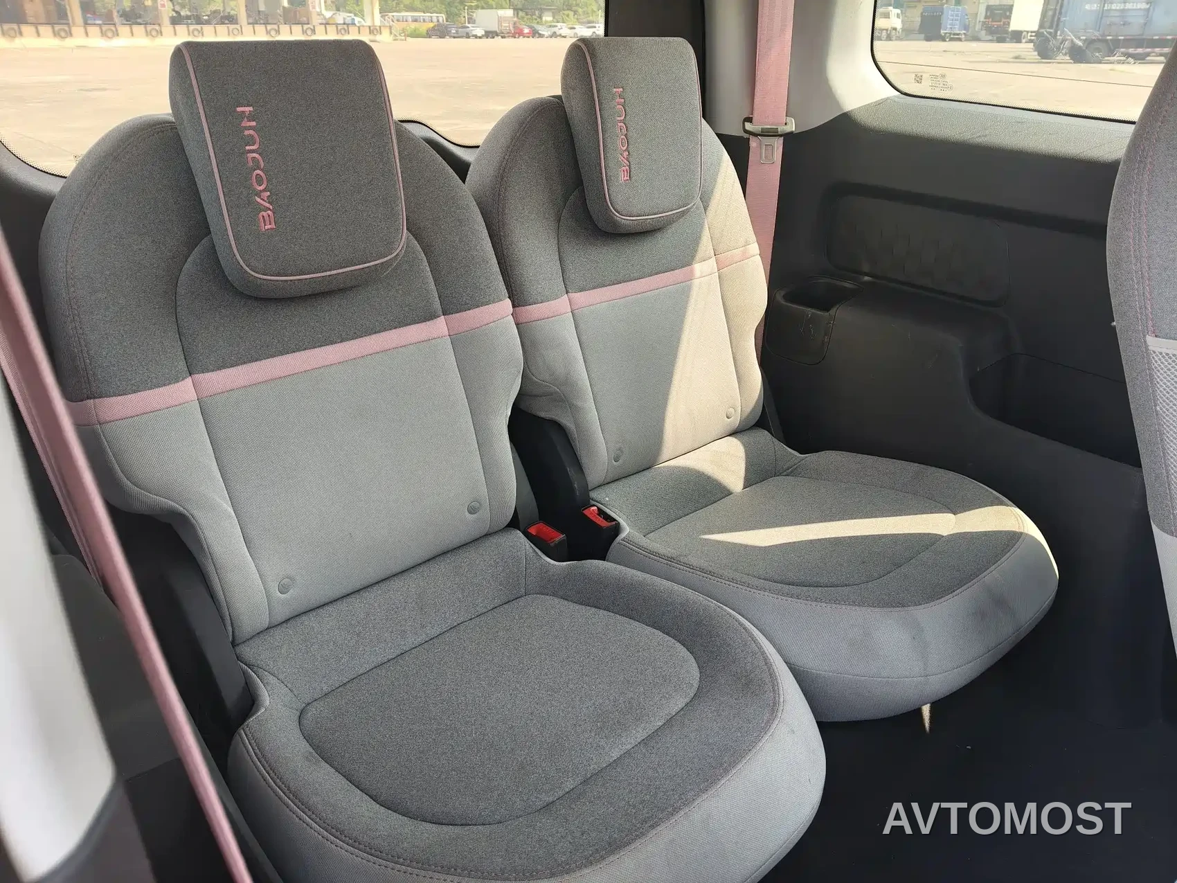 Baojun E300 2020 Plus Stellar Smart Travel Edition — фото 11