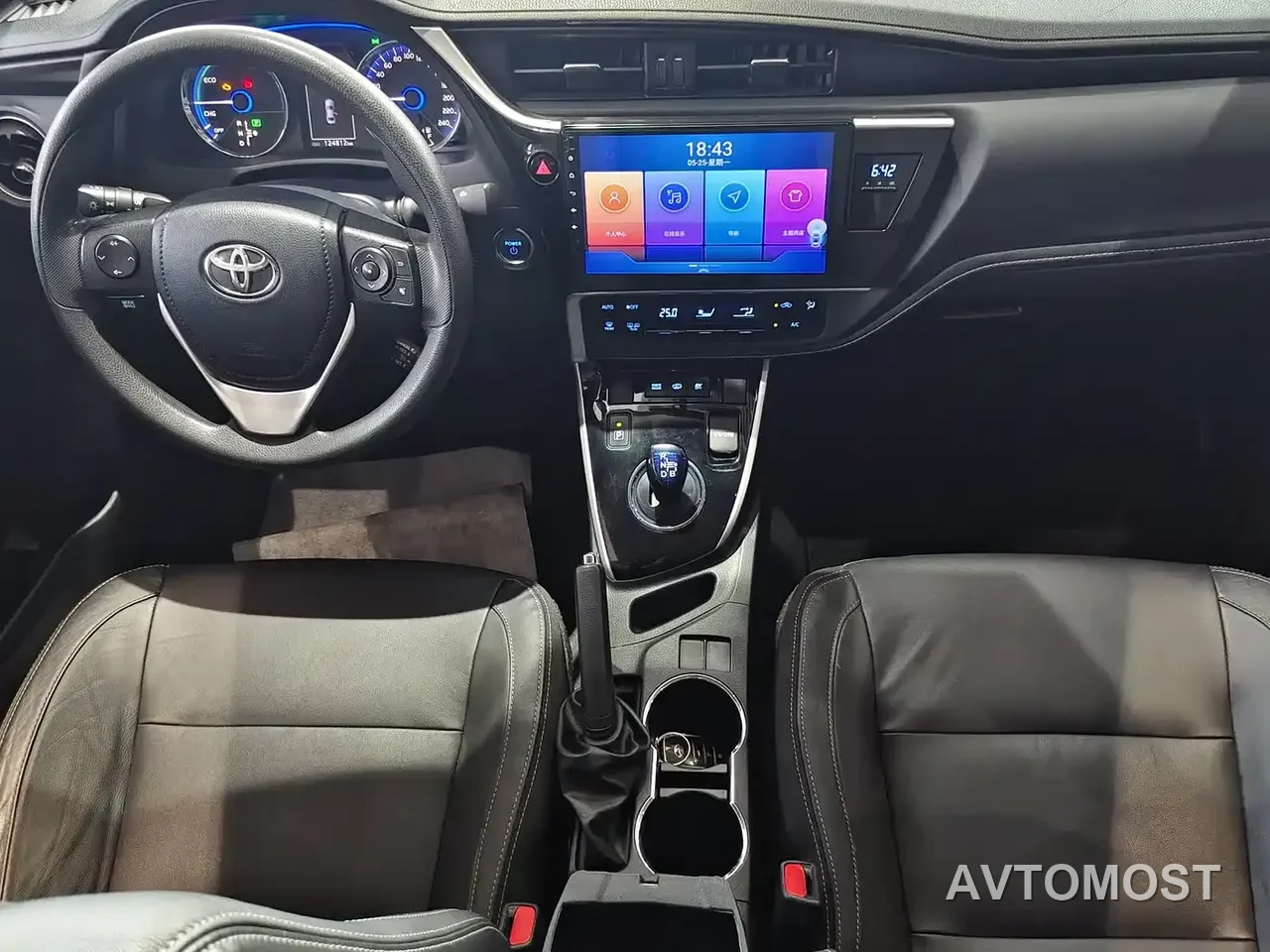 Toyota Corolla Twin Engine E+ 2020 1.8L E-CVT Comfort Edition — фото 4