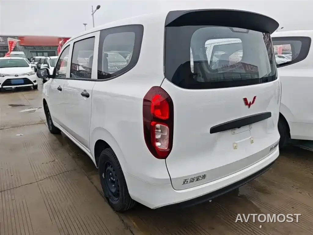 Wuling Hongguang New Energy 2025 Model Range Extender Hybrid 50KM Standard — фото 4