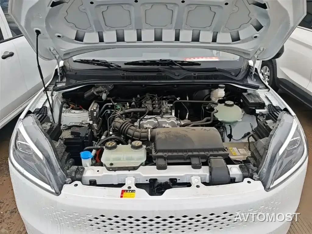 Wuling Hongguang New Energy 2025 Model Range Extender Hybrid 50KM Standard — фото 16