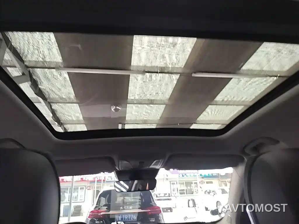 Hongqi HS5 2022 Facelift 2.0T Smart Flag Enjoyment Edition — фото 10