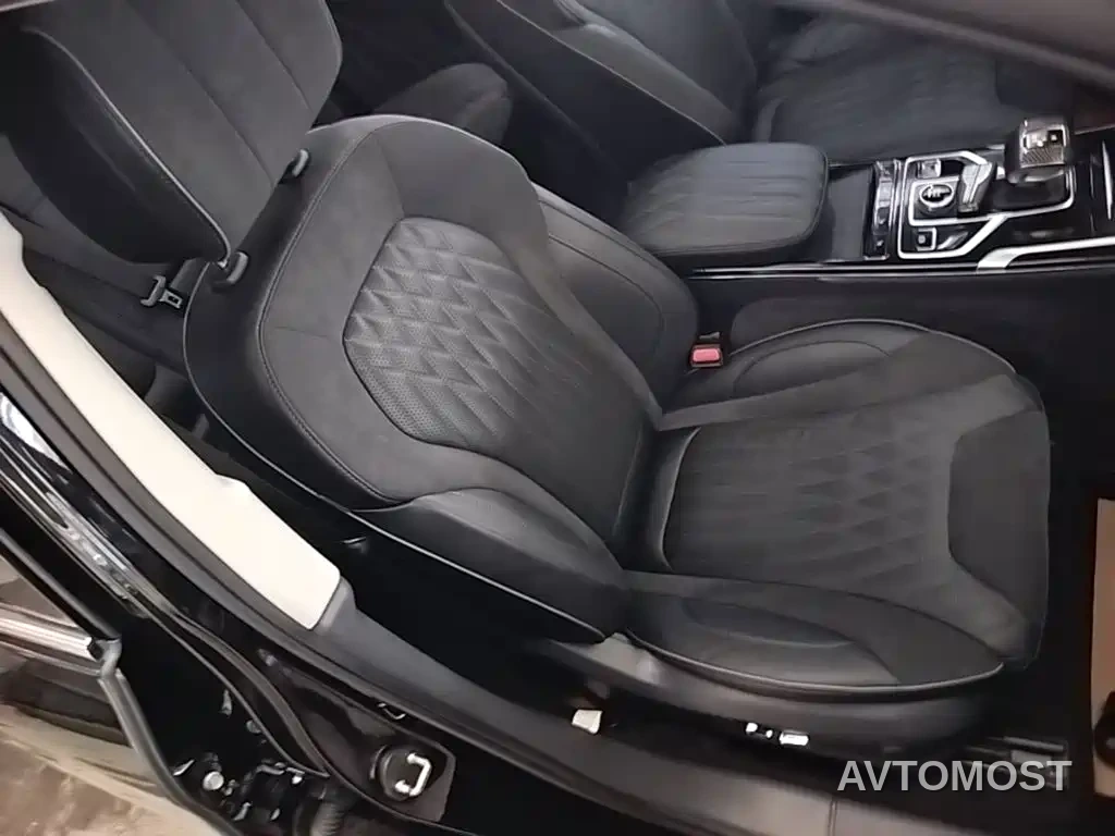 Hongqi HS5 2022 Facelift 2.0T Smart Flag Enjoyment Edition — фото 15