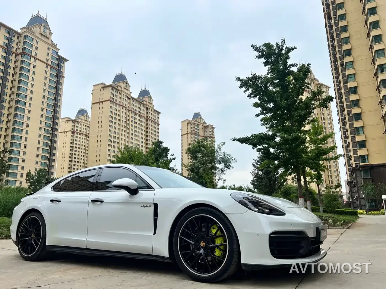 Porsche Panamera New Energy 2024 Panamera 4 E-Hybrid 2.9T — фото 2
