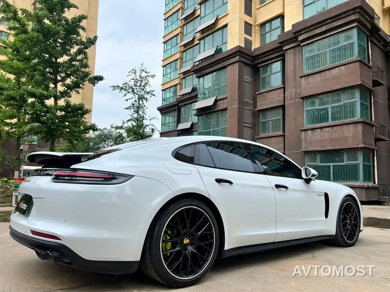 Porsche Panamera New Energy 2024 Panamera 4 E-Hybrid 2.9T — фото 10