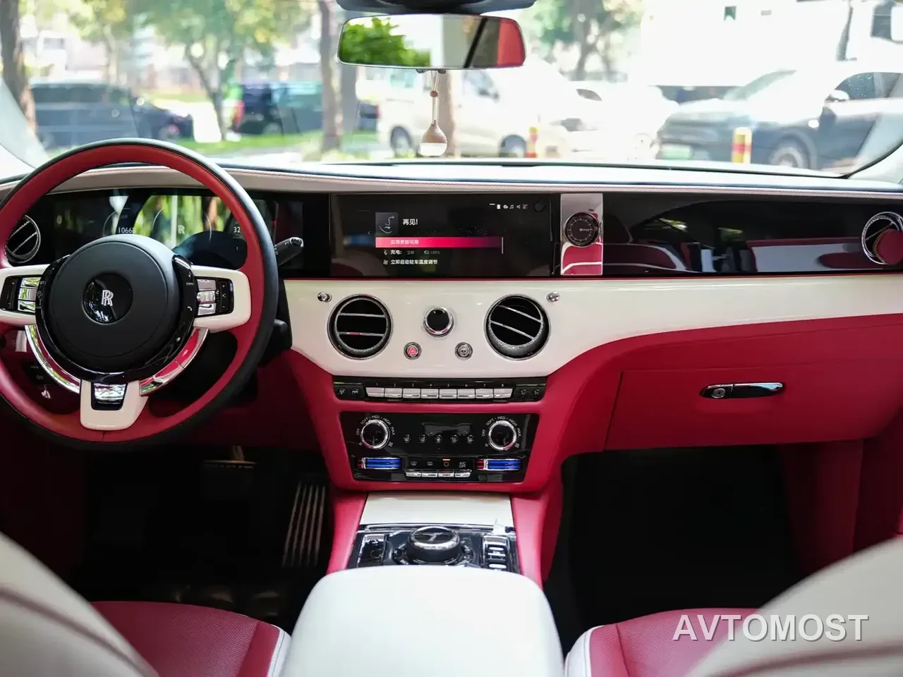 Rolls-Royce Spectre 2024 Standard Model — фото 6