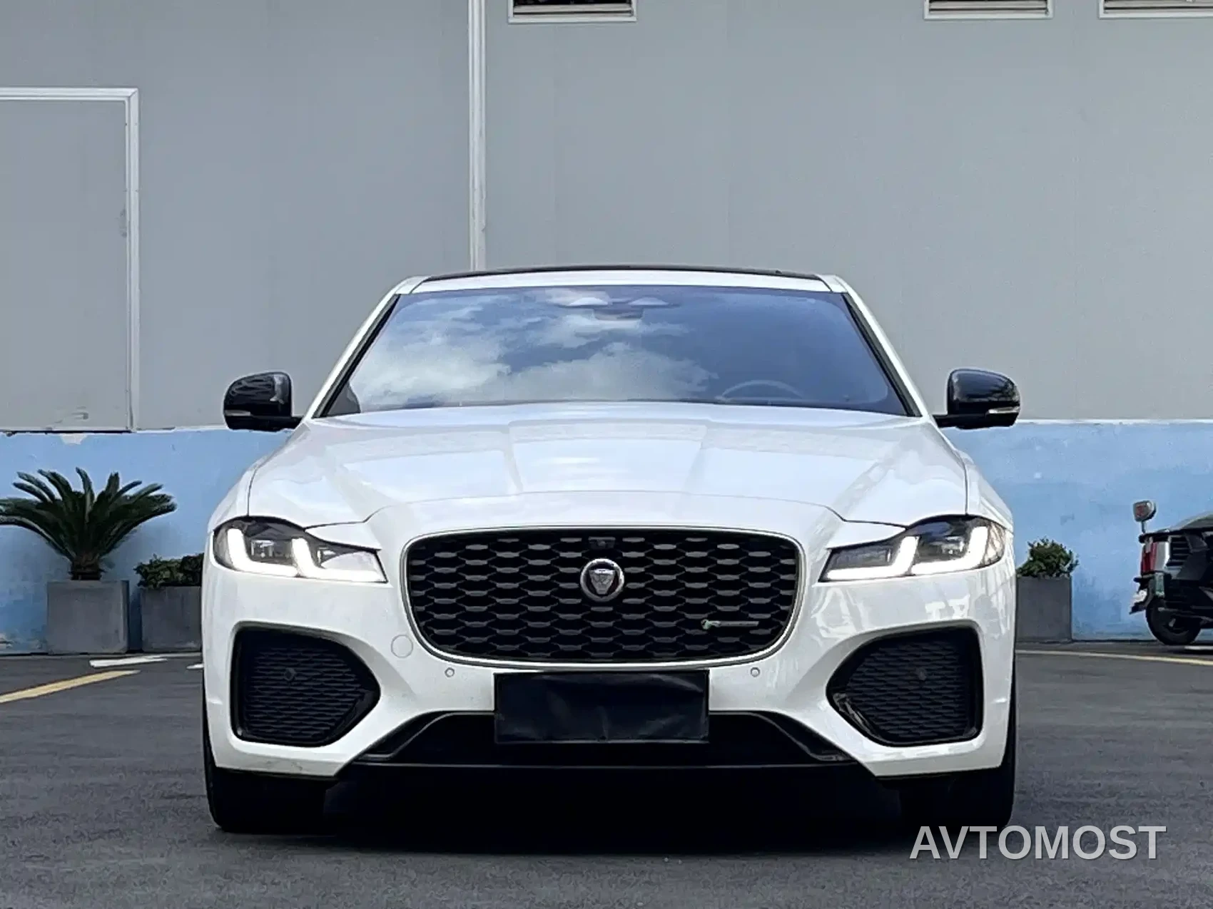 Jaguar XFL 2021 XFL 2.0T P250 2WD Elite Sport Edition — фото 2