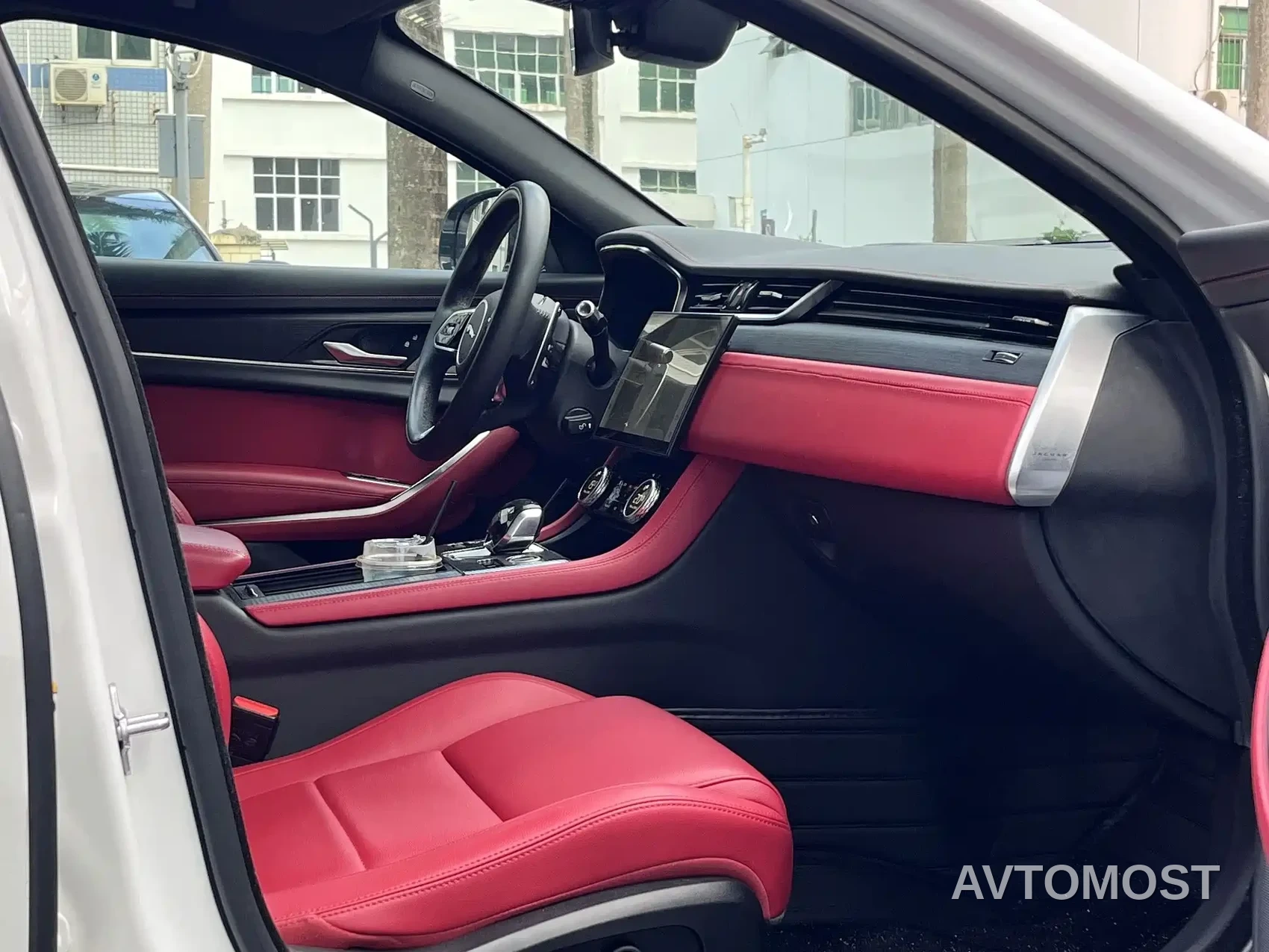 Jaguar XFL 2021 XFL 2.0T P250 2WD Elite Sport Edition — фото 8