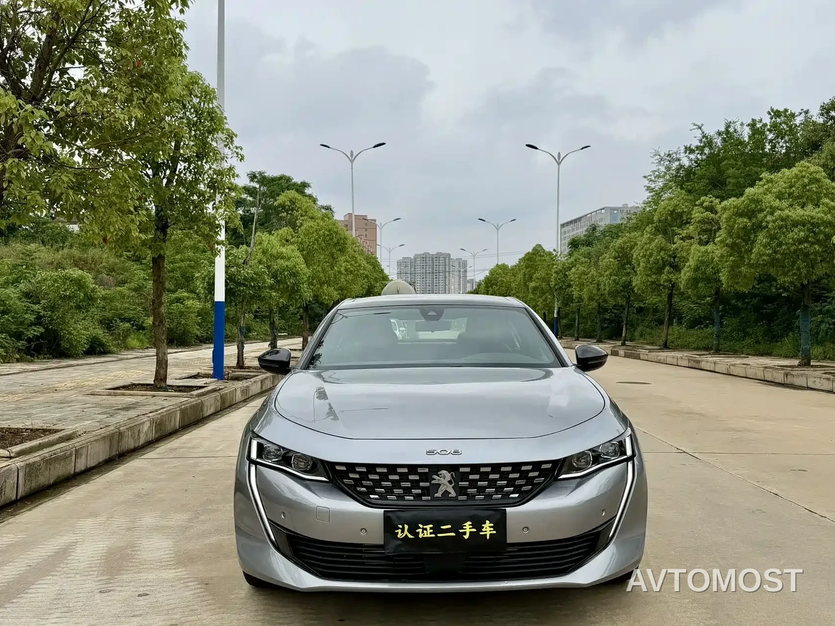 Peugeot 508 2022 508L 400THP PureTech Driving Control Edition — фото 3