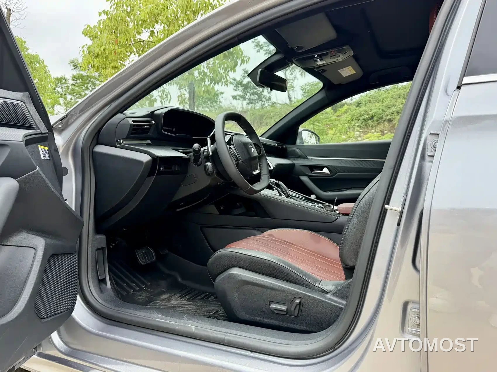 Peugeot 508 2022 508L 400THP PureTech Driving Control Edition — фото 10