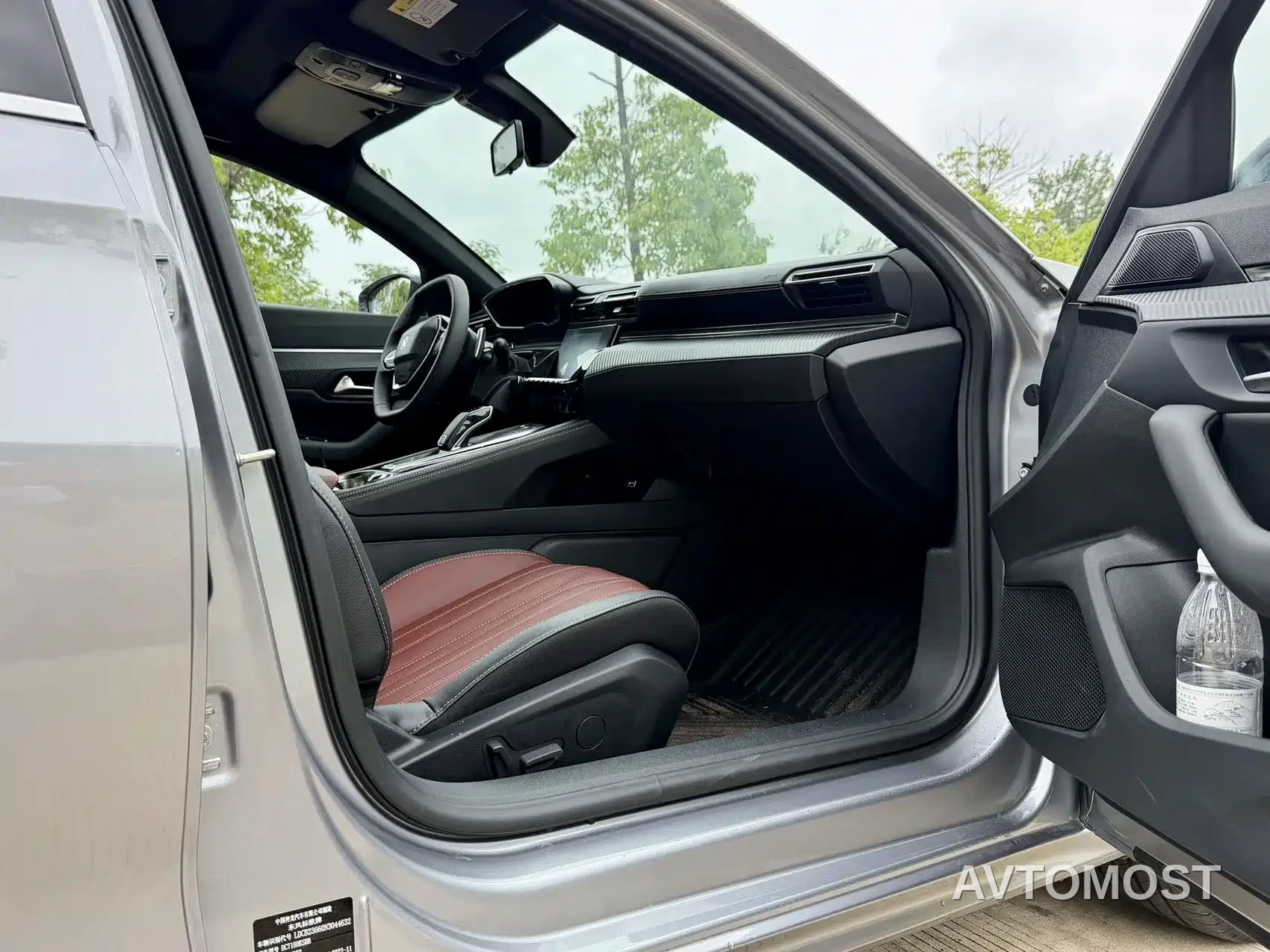 Peugeot 508 2022 508L 400THP PureTech Driving Control Edition — фото 14
