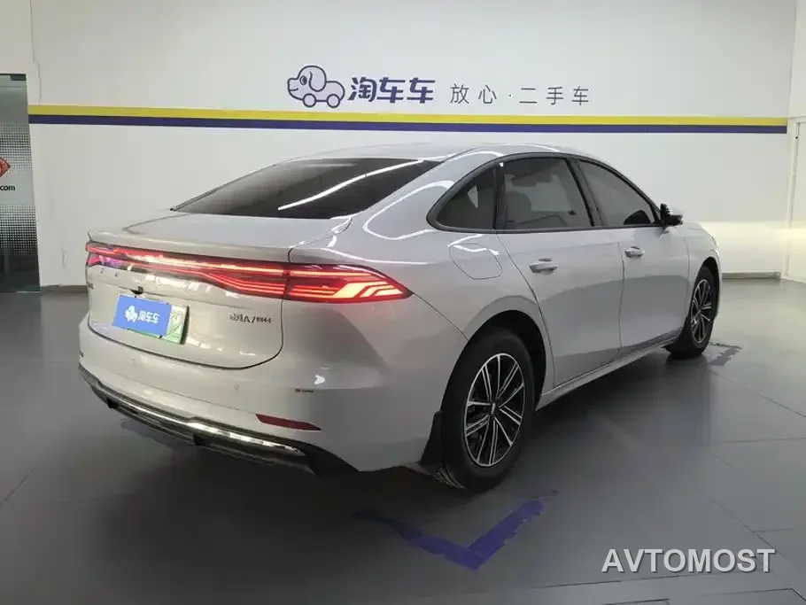 Geely Galaxy A7 2025 EM-i 70km Luxury Edition — фото 14