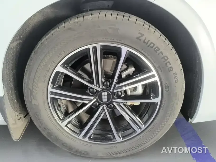 Geely Galaxy A7 2025 EM-i 70km Luxury Edition — фото 5
