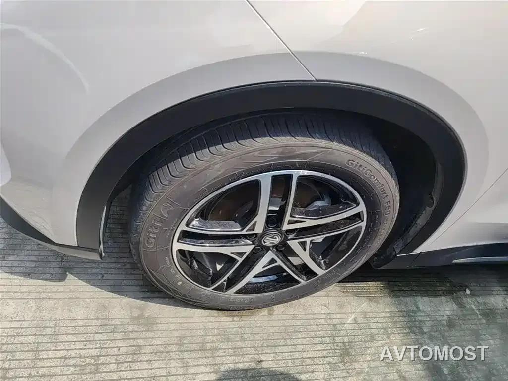 MG ES5 2025 525max RWD Smart Driving Edition — фото 22