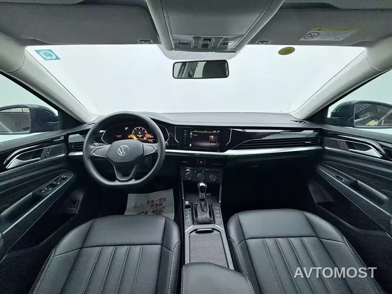 Volkswagen Passat 2022 280TSI Business Edition — фото 10