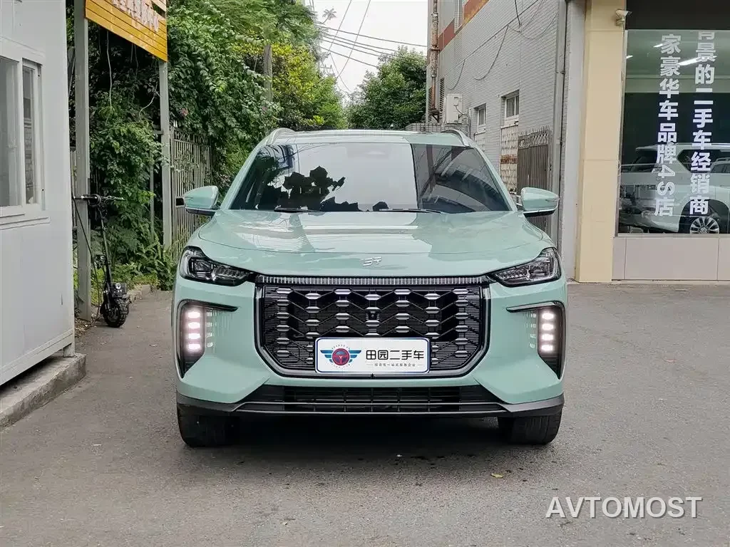Jetour X70 C-DM 2024 Voyage Edition PRO 7-seater — фото 1