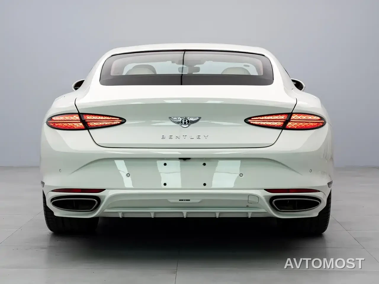 Bentley Continental Plug-in Hybrid 2025 GT Ultimate Edition — фото 19