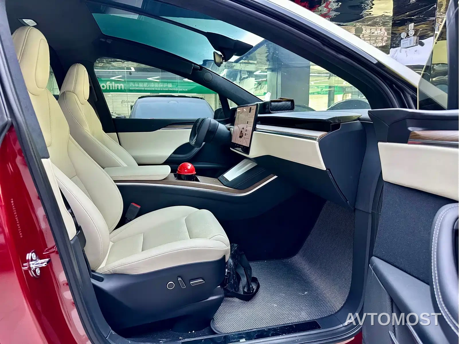 Tesla Model X 2023 Dual Motor All-Wheel Drive Edition — фото 15
