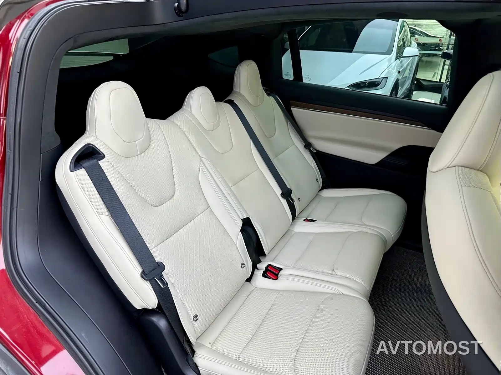 Tesla Model X 2023 Dual Motor All-Wheel Drive Edition — фото 16
