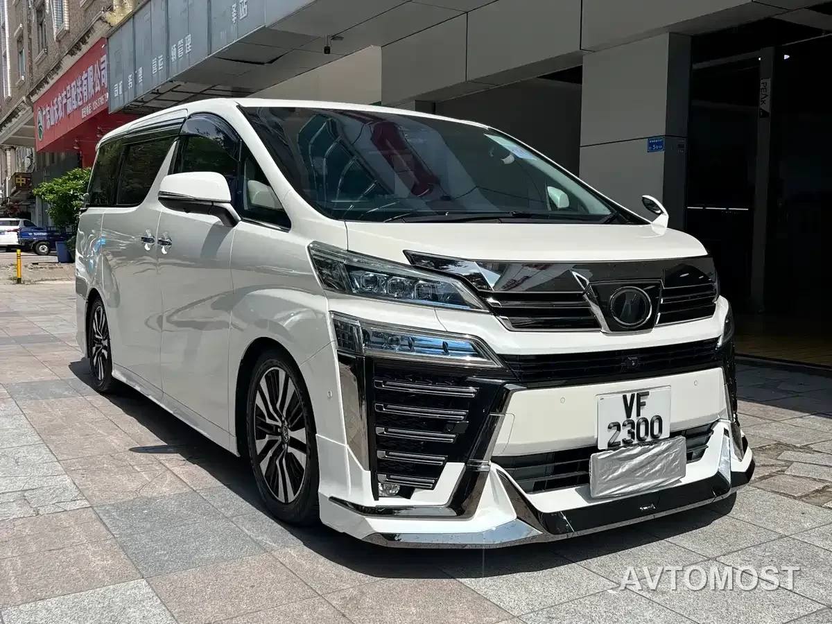 Toyota Vellfire — фото 3