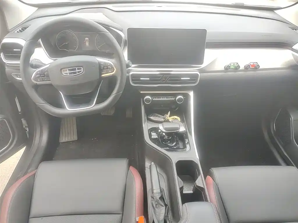 Geely Binyue 2021 1.4T DCT Platinum Edition — фото 10