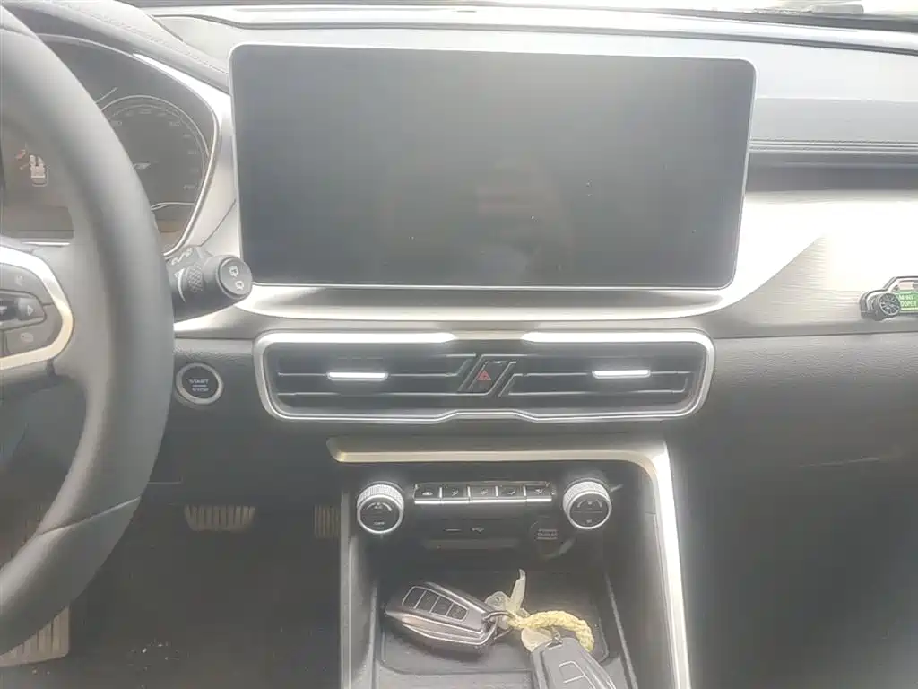 Geely Binyue 2021 1.4T DCT Platinum Edition — фото 13