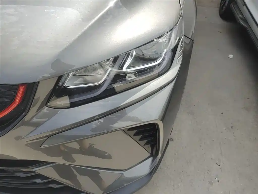 Geely Binyue 2021 1.4T DCT Platinum Edition — фото 24