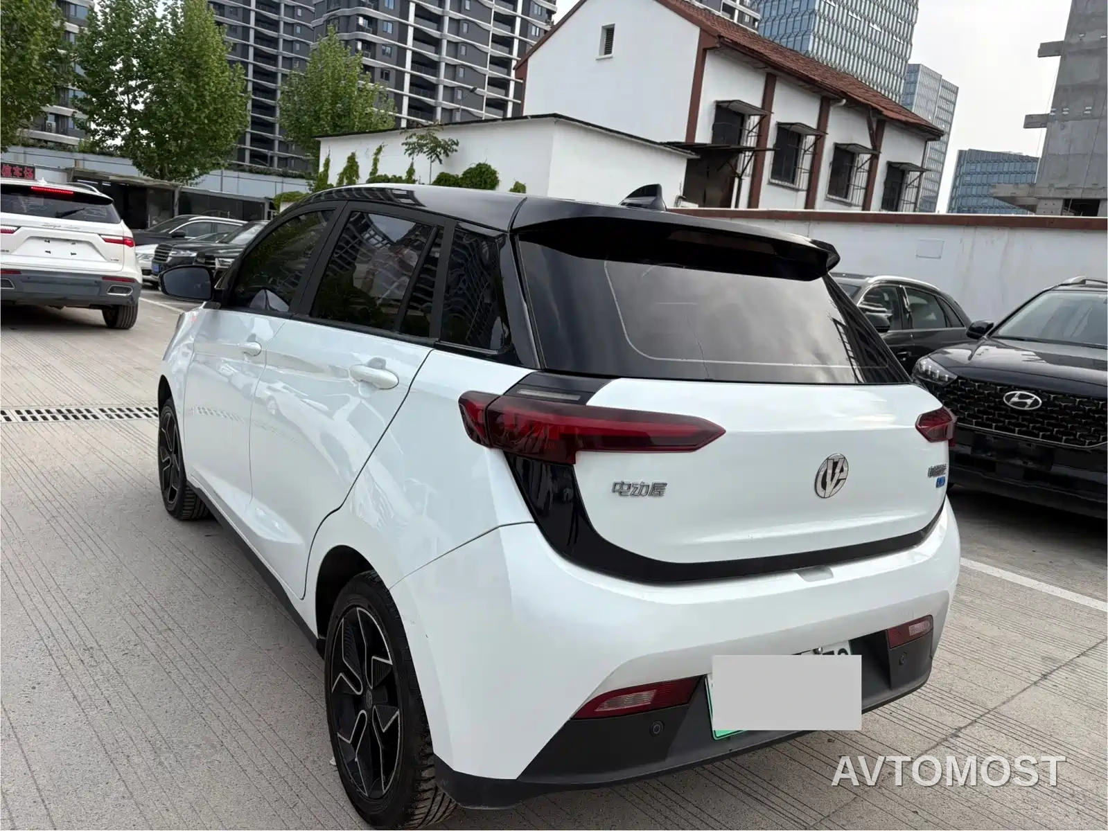 Electric House YOUNG Guang Xiaoxin 2021 Model S400 5-seater — фото 6