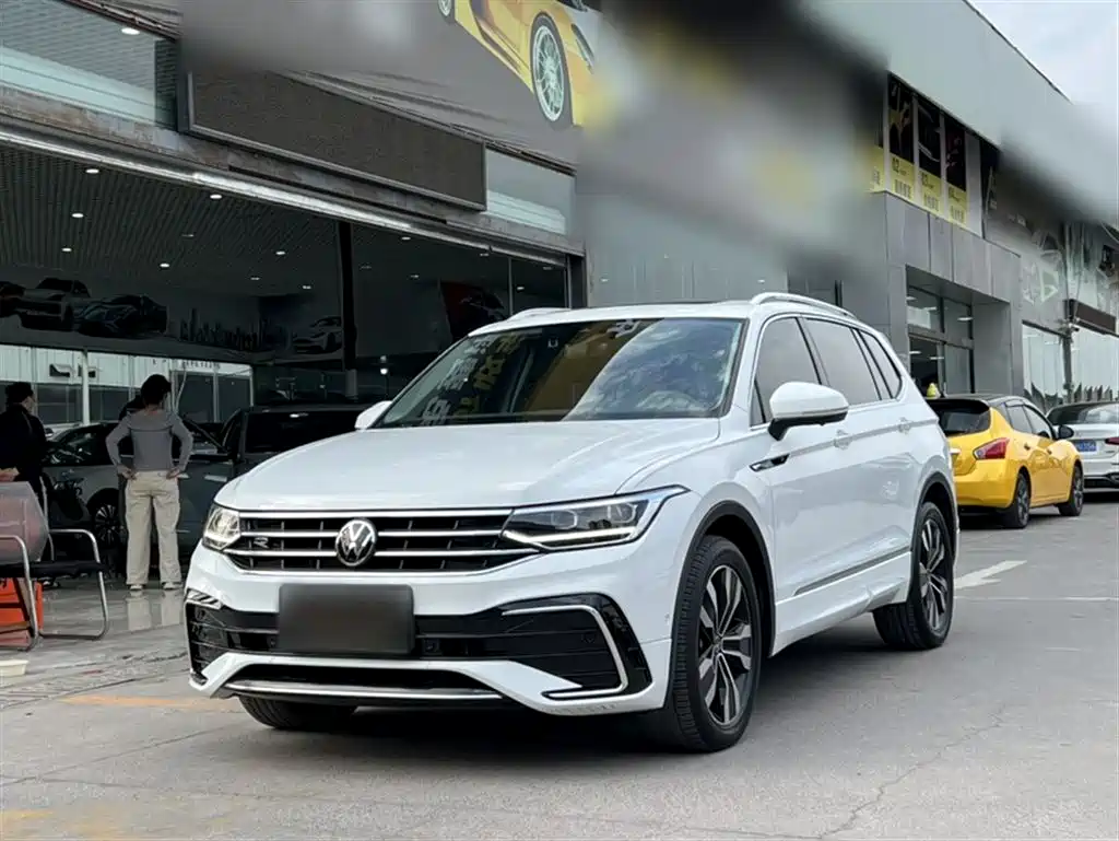 Volkswagen Tiguan L 2023 Facelift 330TSI Auto FWD R-Line Premium