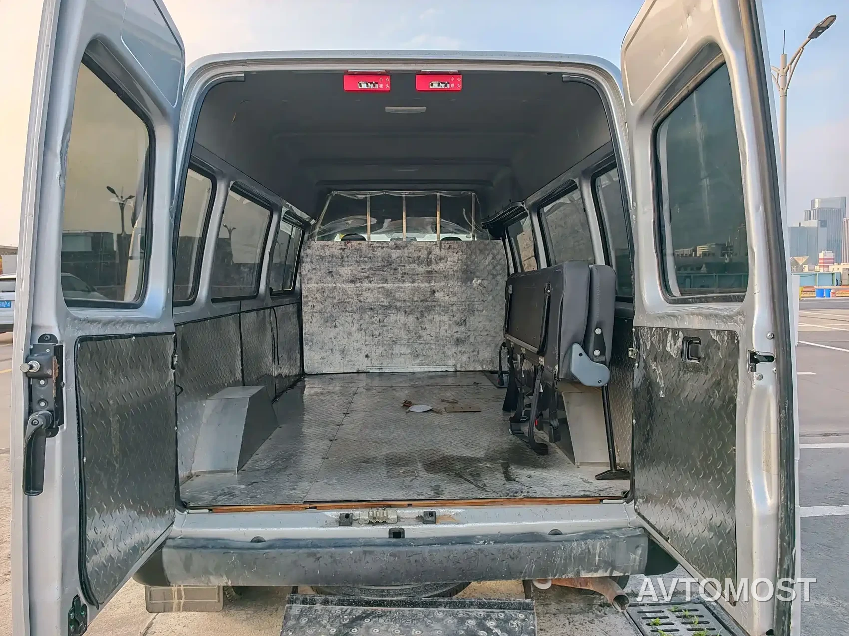 Jiangling Tesun 2019 2.8T Commercial Long Wheelbase Medium Roof 6-Seater Single Rear Tire China VI JX493 — фото 12