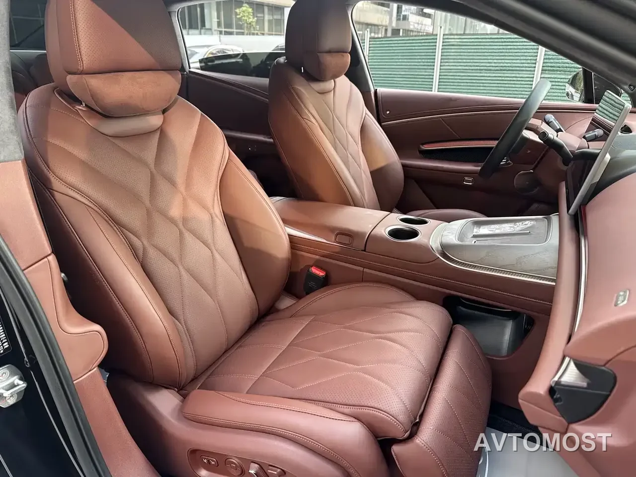 GAC Haobo Hyper A8 2025 Base Model — фото 10