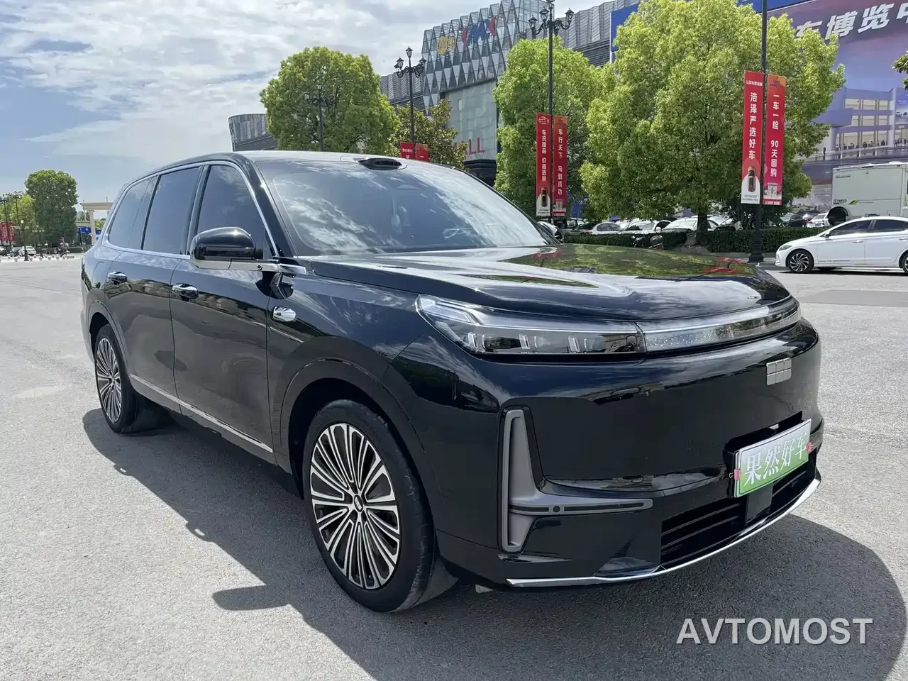 Geely Galaxy M9 2025 Base Model — фото 3